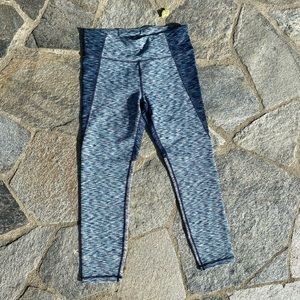 Gap Fit blackout technology size M legging